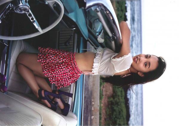 板野友美 板野友美  PB写真集_板野友美《release》_夏日海边度假风格写真_阳光下的湿身诱惑与清纯魅力第162张图片