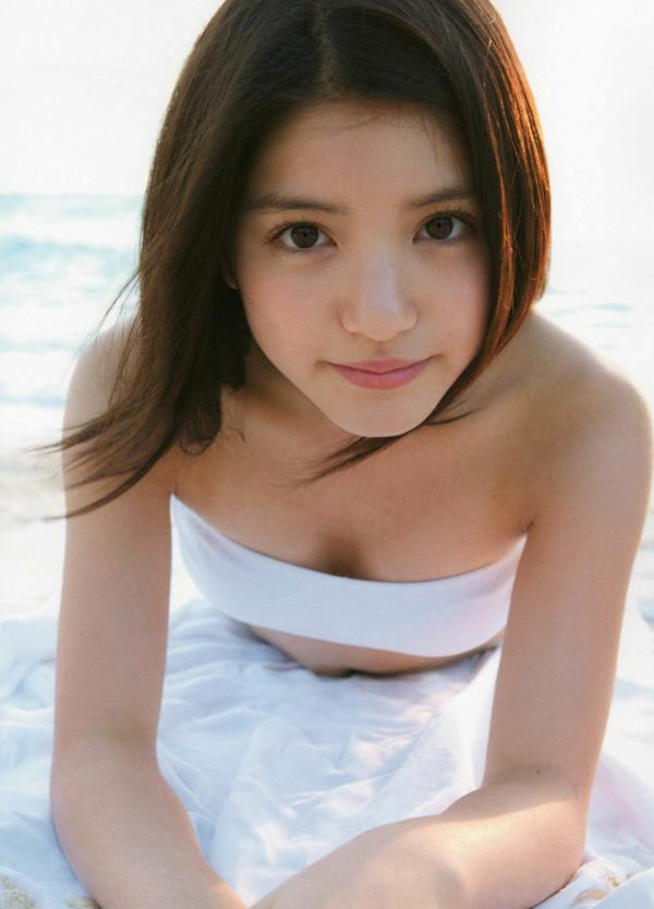 川島海荷 川岛海荷  川岛海荷《Umikaze》精选辑：清纯校园制服、唯美海滩度假与治愈系生活瞬间，极致展现少女自然魅力第112张图片