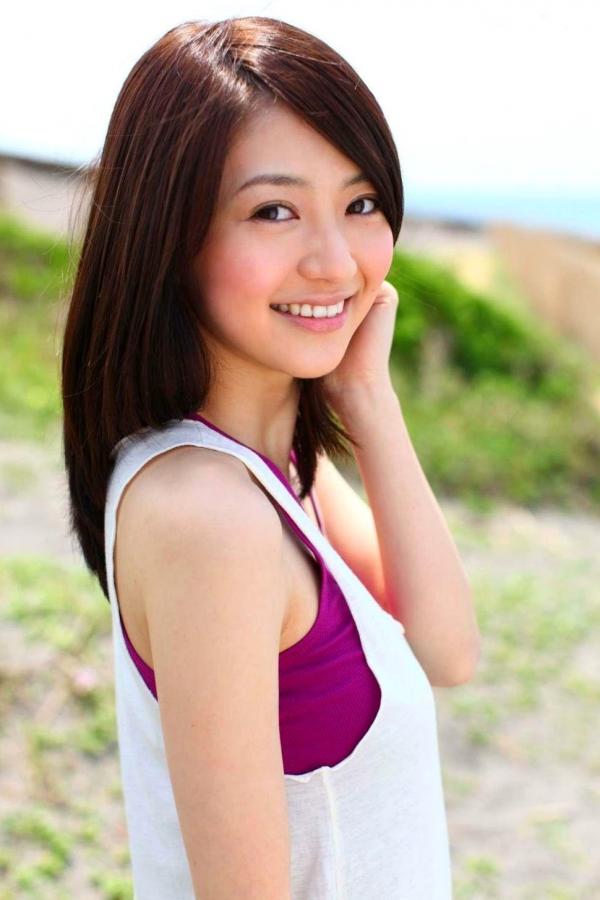 逢沢りな 逢泽莉娜  PB写真集_逢沢りな《Colorful Days》日本清纯女神，清新治愈系户外生活照第2张图片