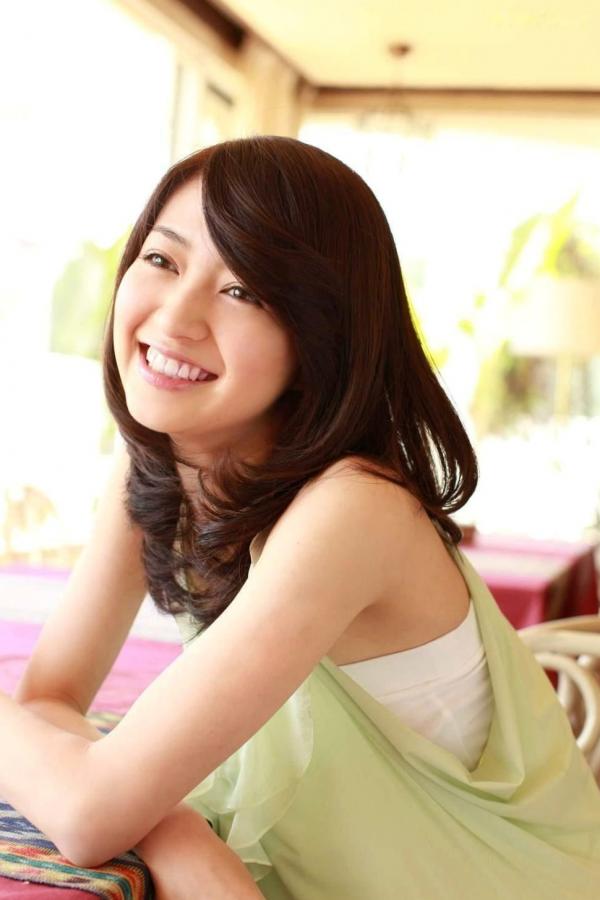 逢沢りな 逢泽莉娜  PB写真集_逢沢りな《Colorful Days》日本清纯女神，清新治愈系户外生活照第15张图片