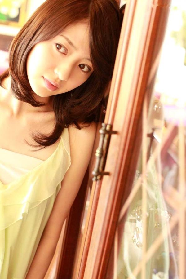 逢沢りな 逢泽莉娜  PB写真集_逢沢りな《Colorful Days》日本清纯女神，清新治愈系户外生活照第22张图片
