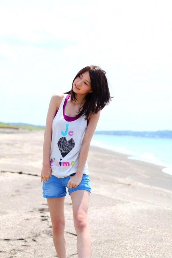 逢沢りな 逢泽莉娜  PB写真集_逢沢りな《Colorful Days》日本清纯女神，清新治愈系户外生活照第77张图片