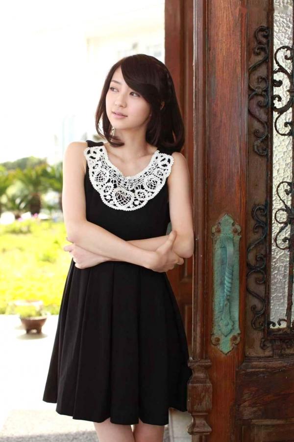 逢沢りな 逢泽莉娜  PB写真集_逢沢りな《Colorful Days》日本清纯女神，清新治愈系户外生活照第93张图片