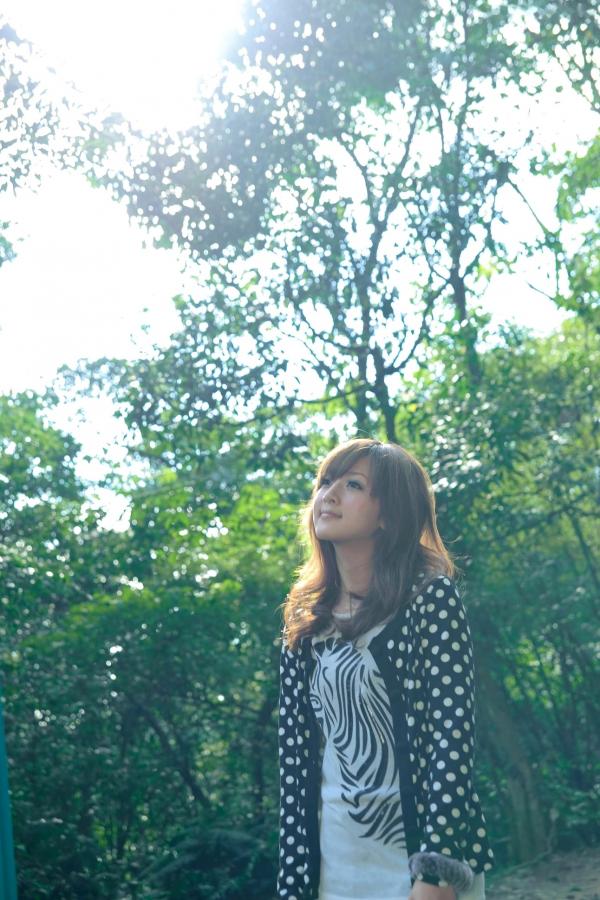 高橋みなみ 高桥南  台湾女神果子MM新山梦湖户外写真：气质清新甜美，治愈系人像摄影作品第1张图片