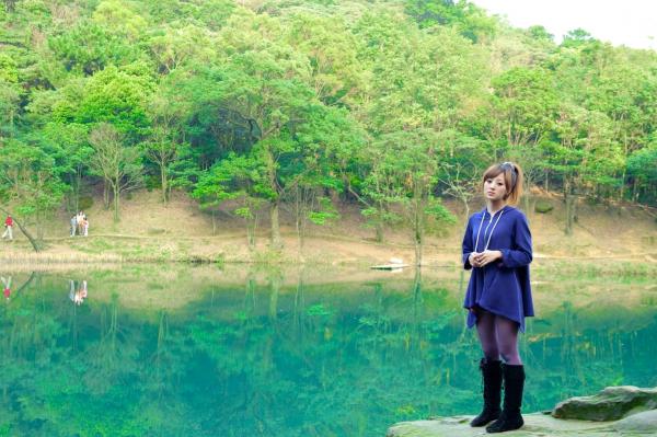高橋みなみ 高桥南  台湾女神果子MM新山梦湖户外写真：气质清新甜美，治愈系人像摄影作品第39张图片