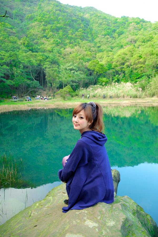 高橋みなみ 高桥南  台湾女神果子MM新山梦湖户外写真：气质清新甜美，治愈系人像摄影作品第43张图片