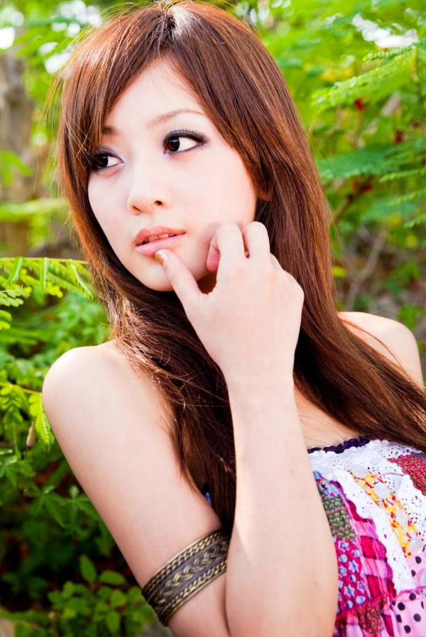 高橋みなみ 高桥南  台湾女神果子MM小琉球外拍写真，夏日度假风户外清新写实街拍，记录青春活力的美好瞬间第9张图片