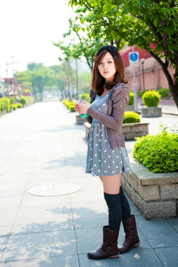 高橋みなみ 高桥南  台湾正妹_台湾美女果子MM《时装外拍》高清写真，清新甜美治愈系街拍风格第14张图片
