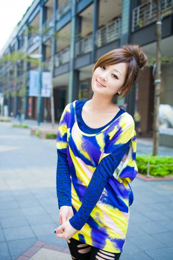 高橋みなみ 高桥南  台湾正妹_台湾美女果子MM《时装外拍》高清写真，清新甜美治愈系街拍风格第47张图片
