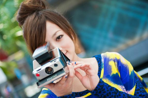 高橋みなみ 高桥南  台湾正妹_台湾美女果子MM《时装外拍》高清写真，清新甜美治愈系街拍风格第54张图片