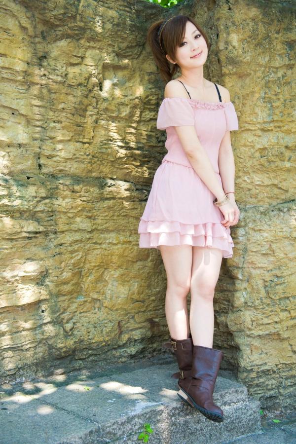 高橋みなみ 高桥南  台湾正妹_台湾美女果子MM《时装外拍》高清写真，清新甜美治愈系街拍风格第66张图片
