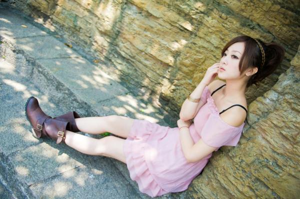 高橋みなみ 高桥南  台湾正妹_台湾美女果子MM《时装外拍》高清写真，清新甜美治愈系街拍风格第75张图片