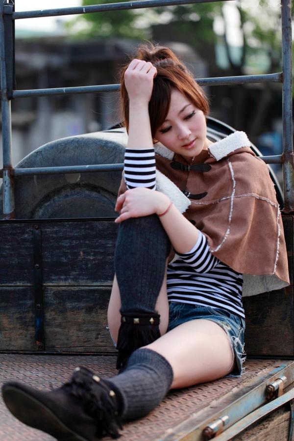 高橋みなみ 高桥南  台湾正妹果子MM《环南果菜市场外拍》写真，清新甜美风户外私房照，展现灵动治愈系气质第49张图片