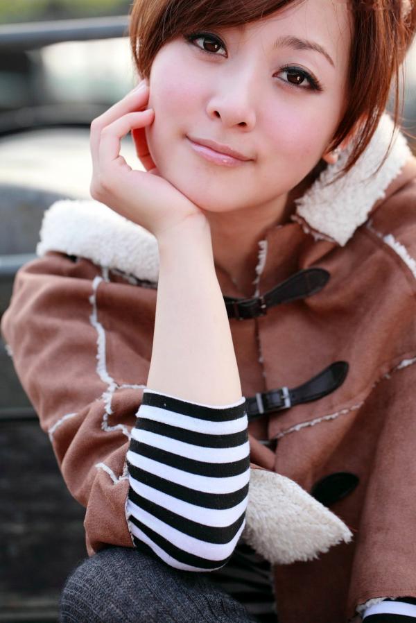高橋みなみ 高桥南  台湾正妹果子MM《环南果菜市场外拍》写真，清新甜美风户外私房照，展现灵动治愈系气质第50张图片
