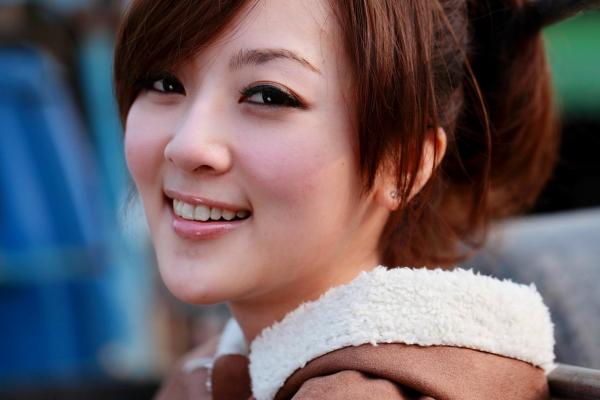 高橋みなみ 高桥南  台湾正妹果子MM《环南果菜市场外拍》写真，清新甜美风户外私房照，展现灵动治愈系气质第52张图片