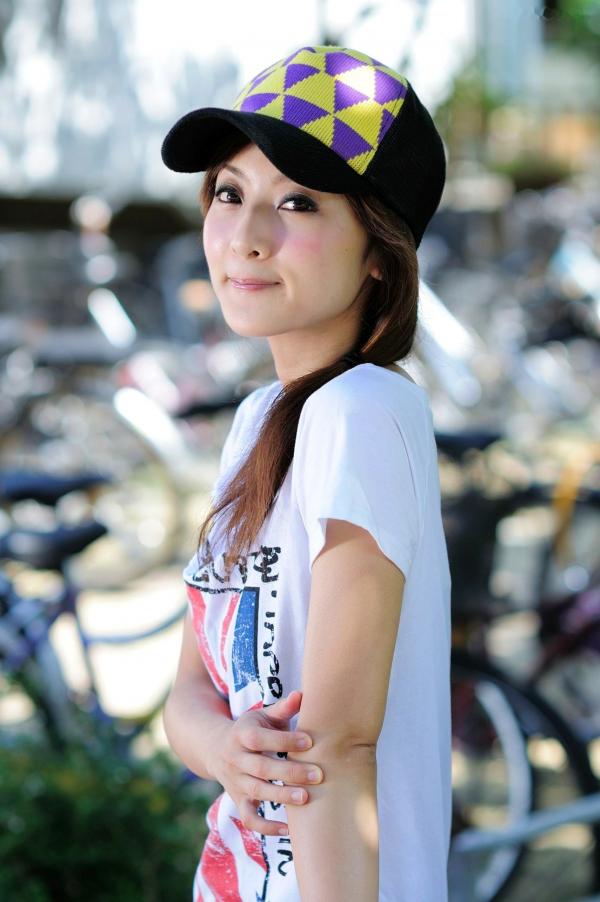 高橋みなみ 高桥南  台湾网红果子MM《台大外拍》系列写真，清新自然风格校园街拍第8张图片