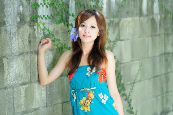 高橋みなみ 高桥南  台湾网红果子MM《台大外拍》系列写真，清新自然风格校园街拍第42张图片