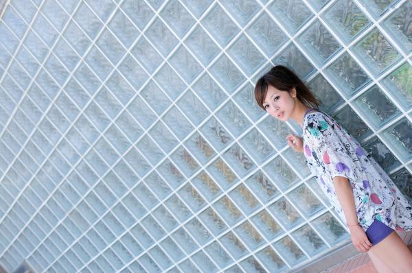 高橋みなみ 高桥南  台湾网红果子MM《台大外拍》系列写真，清新自然风格校园街拍第64张图片
