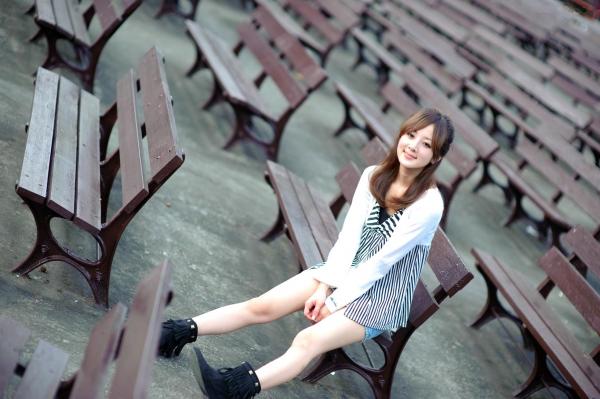 高橋みなみ 高桥南  台湾网络女神果子MM华山艺文中心与228公园外拍写真，清新甜美气质户外街拍精选集第61张图片