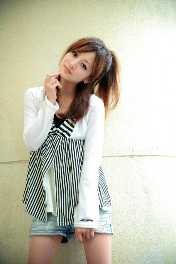 高橋みなみ 高桥南  台湾网络女神果子MM华山艺文中心与228公园外拍写真，清新甜美气质户外街拍精选集第66张图片