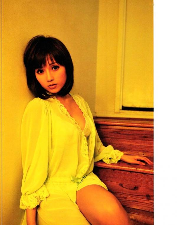 安倍なつみ 安倍夏美  安倍夏美《Subway》写真集：优雅气质女神居家私服与街拍魅力大赏第14张图片