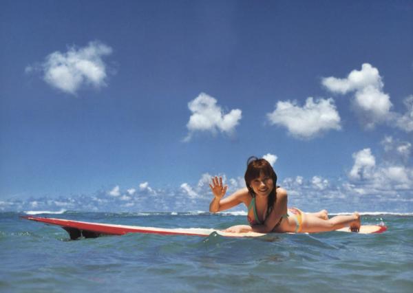 安倍なつみ 安倍夏美  安倍なつみ PB写真集《Alo-Hello!》：清纯甜美夏日度假风，治愈系女神私房写真高清合集第32张图片