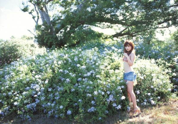 安倍なつみ 安倍夏美  安倍なつみ PB写真集《Alo-Hello!》：清纯甜美夏日度假风，治愈系女神私房写真高清合集第45张图片