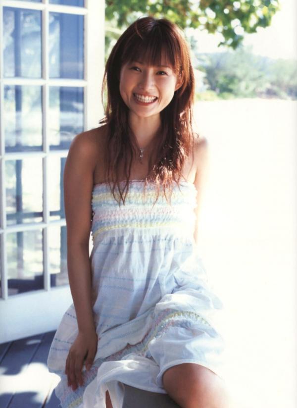 安倍なつみ 安倍夏美  安倍なつみ PB写真集《Alo-Hello!》：清纯甜美夏日度假风，治愈系女神私房写真高清合集第63张图片