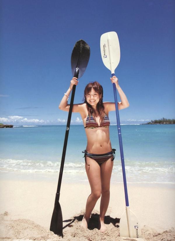 安倍なつみ 安倍夏美  安倍なつみ PB写真集《Alo-Hello!》：清纯甜美夏日度假风，治愈系女神私房写真高清合集第74张图片