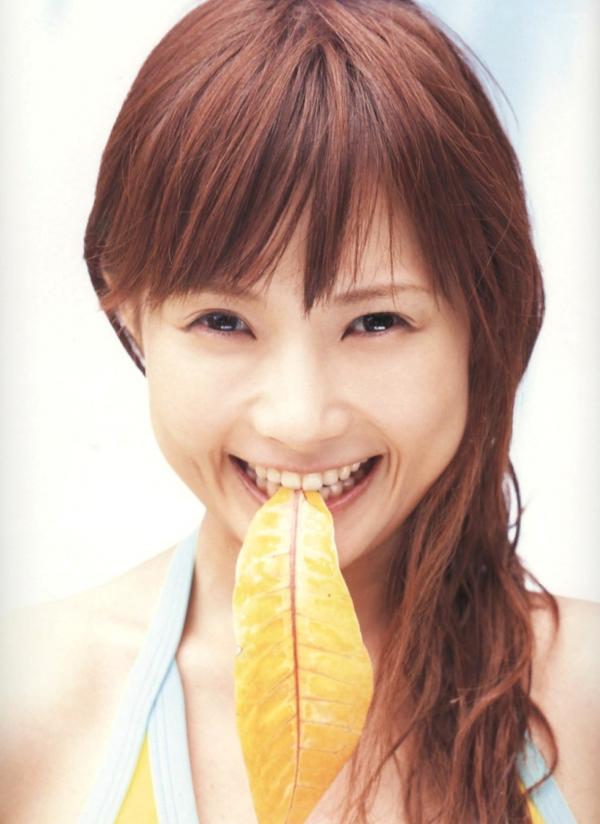 安倍なつみ 安倍夏美  安倍なつみ PB写真集《Alo-Hello!》：清纯甜美夏日度假风，治愈系女神私房写真高清合集第122张图片