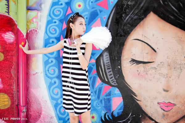 小畢畢 小毕毕Barbie  台湾正妹Barbie西门町街拍：清纯俏皮少女的都市时尚写真集第39张图片