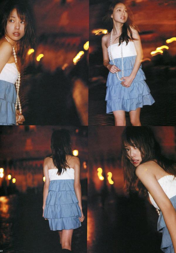 戸田恵梨香 户田惠梨香  户田惠梨香《ERIKA × CECIL McBEE Vivace》时尚私服与清纯少女感写真大片第16张图片