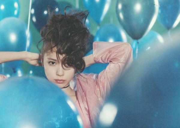 戸田恵梨香 户田惠梨香  PB写真集_户田惠梨香《IQUEEN》写真集，唯美艺术、超现实森林系梦幻风格女神大片[41P]第27张图片