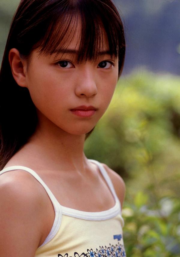 戸田恵梨香 户田惠梨香  PB写真集_户田惠梨香《SANWA MOOK 7 生まれた泉》户外比基尼沙滩与清纯室内写真第85张图片
