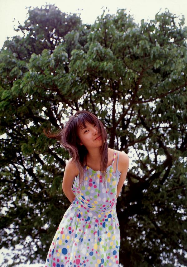 戸田恵梨香 户田惠梨香  PB写真集_户田惠梨香《SANWA MOOK 7 生まれた泉》青春校服比基尼清纯少女写真[97P]第13张图片