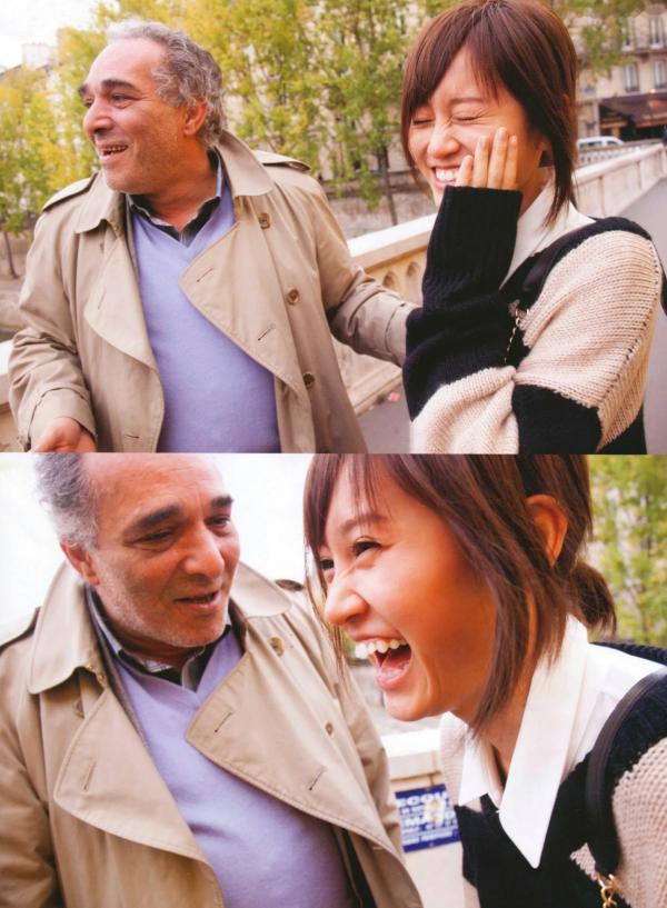 前田敦子 前田敦子  前田敦子《不器用》写真集：日系清新旅拍，记录治愈系甜美女孩街头生活日常第59张图片