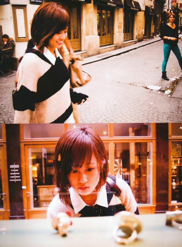 前田敦子 前田敦子  前田敦子《不器用》写真集：日系清新旅拍，记录治愈系甜美女孩街头生活日常第62张图片