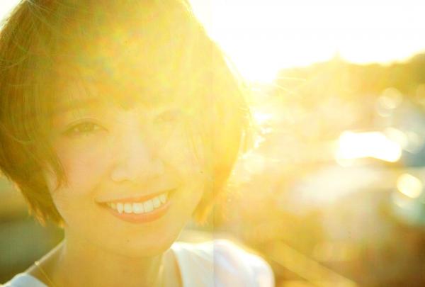橋本奈々未 桥本奈奈未  PB写真集_橋本奈々未/桥本奈奈未《やさしい棘》 治愈系清新私房写实生活写真 [136P]第25张图片