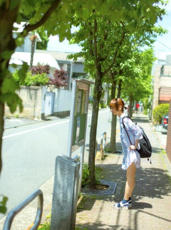 橋本奈々未 桥本奈奈未  PB写真集_橋本奈々未/桥本奈奈未《やさしい棘》 治愈系清新私房写实生活写真 [136P]第79张图片