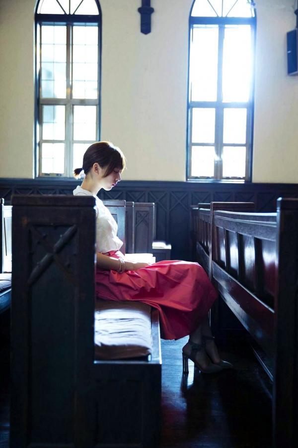 橋本奈々未 桥本奈奈未  PB写真集_橋本奈々未/桥本奈奈未《やさしい棘》 治愈系清新私房写实生活写真 [136P]第89张图片