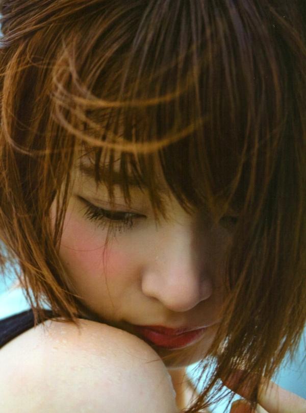 橋本奈々未 桥本奈奈未  PB写真集_橋本奈々未/桥本奈奈未《やさしい棘》 治愈系清新私房写实生活写真 [136P]第97张图片