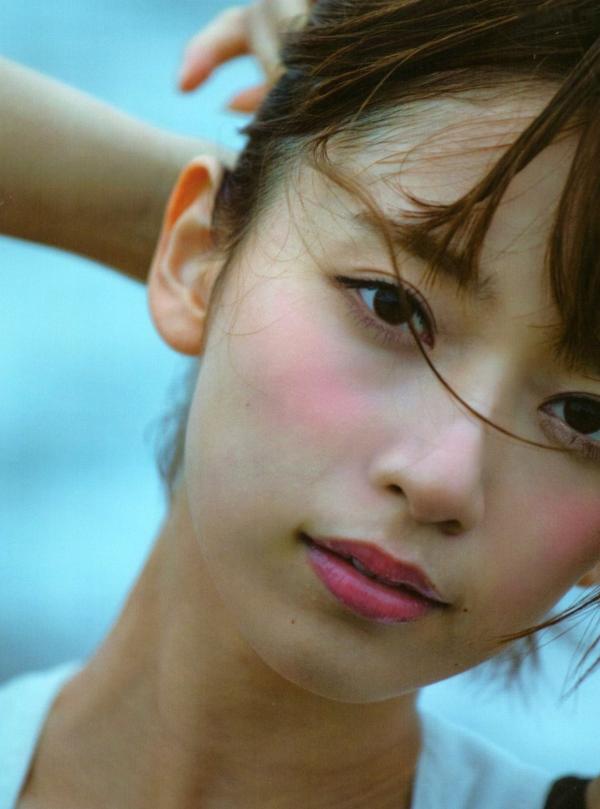 橋本奈々未 桥本奈奈未  PB写真集_橋本奈々未/桥本奈奈未《やさしい棘》 治愈系清新私房写实生活写真 [136P]第98张图片