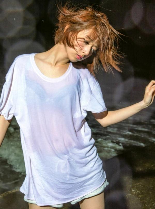 橋本奈々未 桥本奈奈未  PB写真集_橋本奈々未/桥本奈奈未《やさしい棘》 治愈系清新私房写实生活写真 [136P]第105张图片