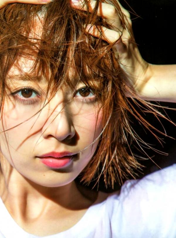 橋本奈々未 桥本奈奈未  PB写真集_橋本奈々未/桥本奈奈未《やさしい棘》 治愈系清新私房写实生活写真 [136P]第108张图片
