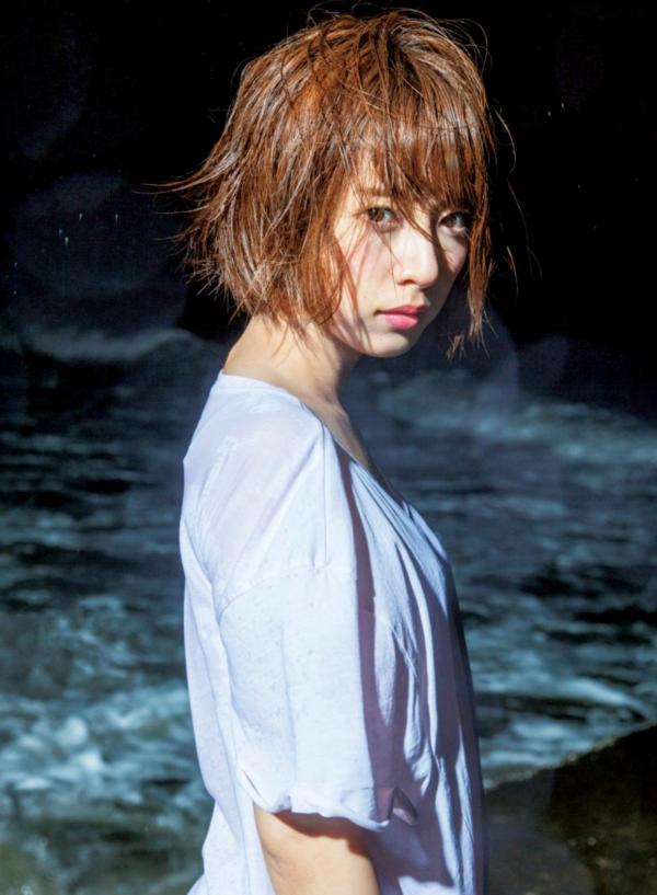 橋本奈々未 桥本奈奈未  PB写真集_橋本奈々未/桥本奈奈未《やさしい棘》 治愈系清新私房写实生活写真 [136P]第109张图片