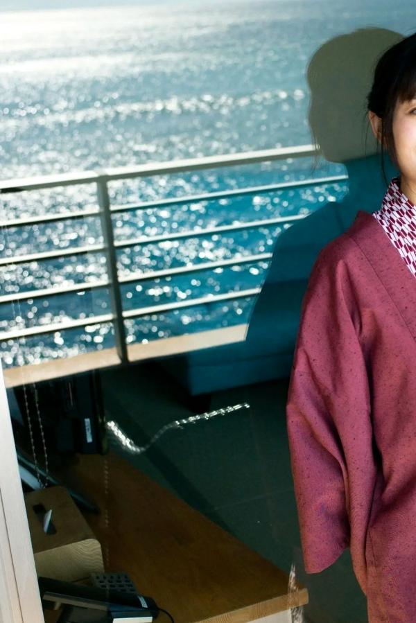 森田涼花 森田凉花 森田涼花《太陽の記憶》日系家居私房性感内衣写真第7张图片