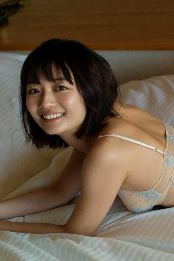 森田涼花 森田凉花 森田涼花《太陽の記憶》日系家居私房性感内衣写真第17张图片