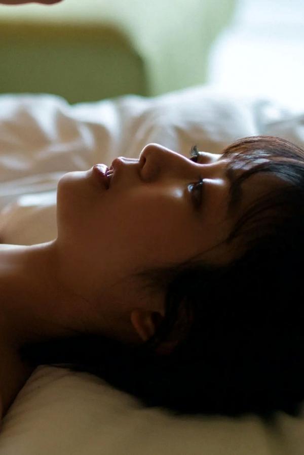 森田涼花 森田凉花 森田涼花《太陽の記憶》日系家居私房性感内衣写真第31张图片