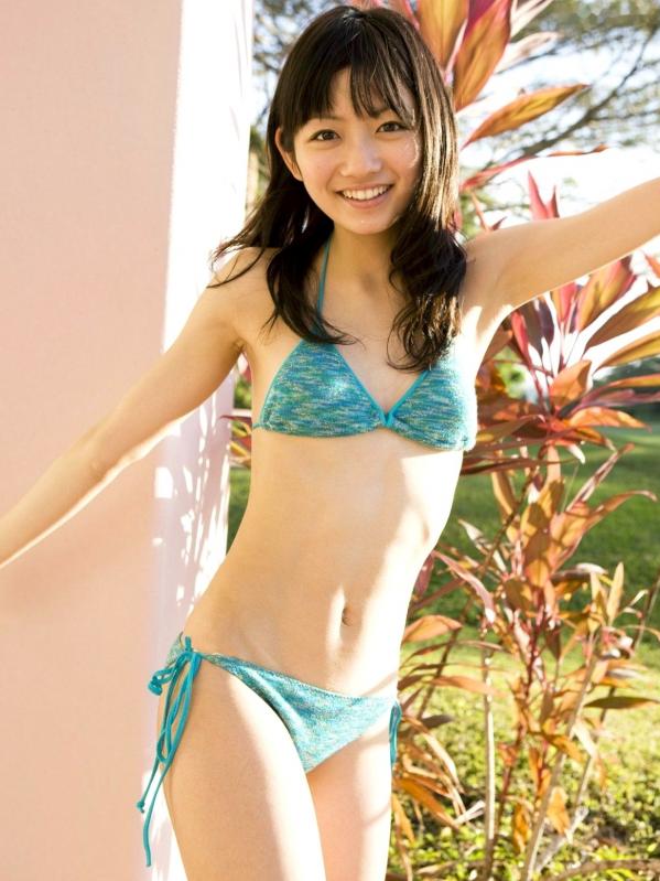 森田涼花 森田凉花  Sabra_森田凉花《Sweet Breeze》清纯甜美写真集：精选居家私房与清新比基尼美照，尽显治愈系初恋风情第6张图片