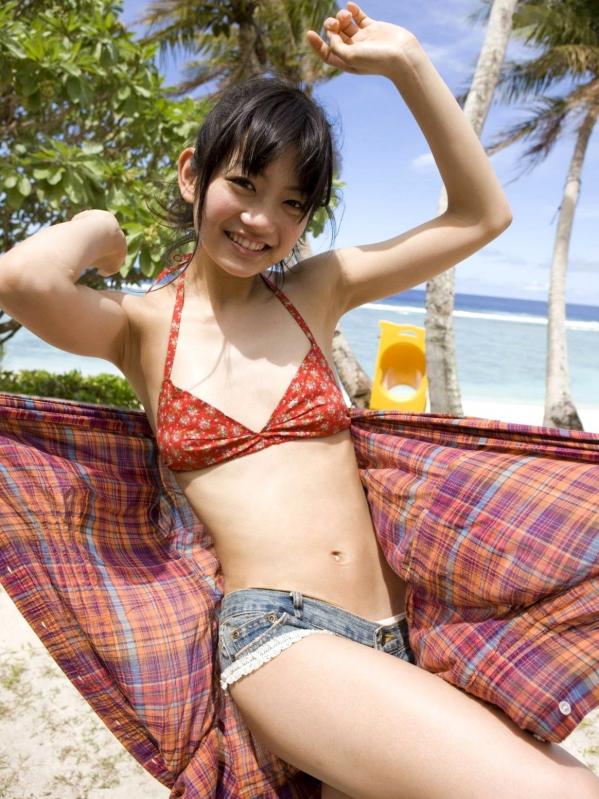 森田涼花 森田凉花  Sabra_森田凉花《Sweet Breeze》清纯甜美写真集：精选居家私房与清新比基尼美照，尽显治愈系初恋风情第11张图片